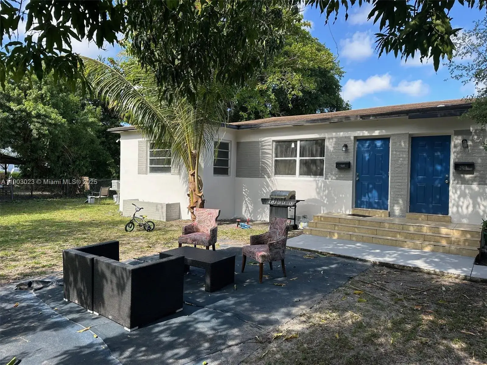 2 bedroom 1 bath Residential Lease for rent at 1250 NW 58th St # 1, Miami FL 33142