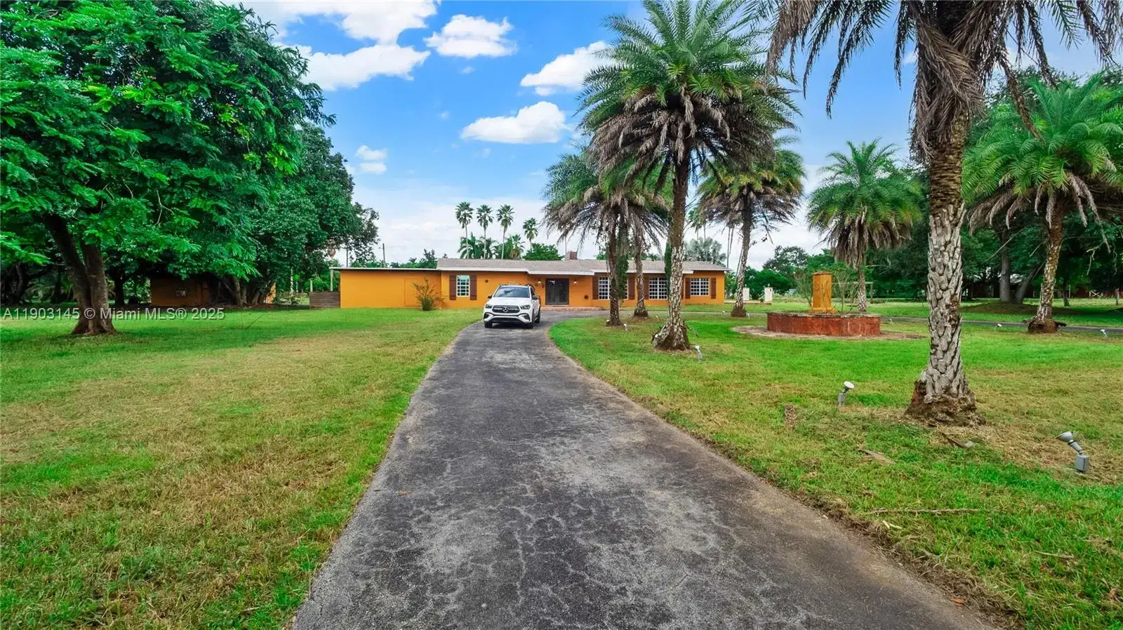 5 bedroom 4 bath Residential for sale at 16255 SW 216th St, Miami FL 33170