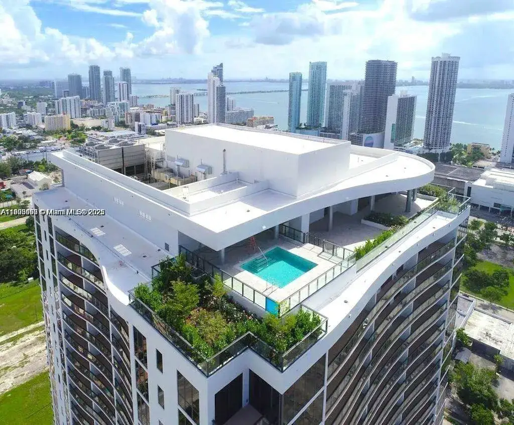 1 bedroom 1 bath Residential for sale at 1600 NE 1st Ave # 1611, Miami FL 33132