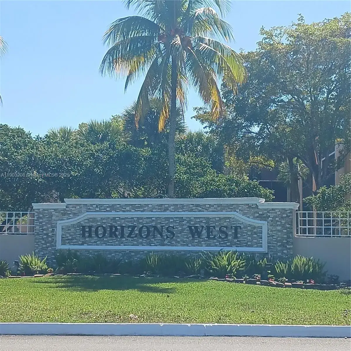 2 bedroom 2 bath Residential for sale at 8650 SW 133rd Ave Rd # 208, Miami FL 33183