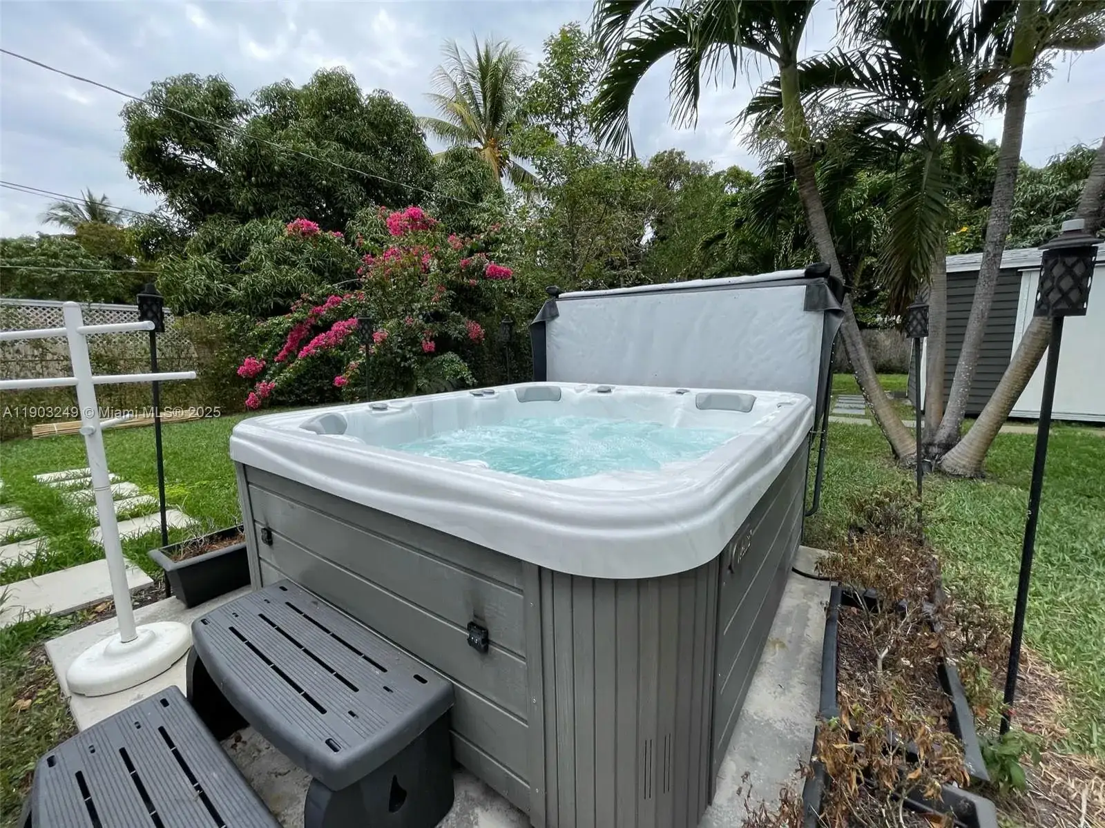 3 bedroom 3 bath Residential Lease for rent at 1545 NE 138th St, North Miami FL 33161