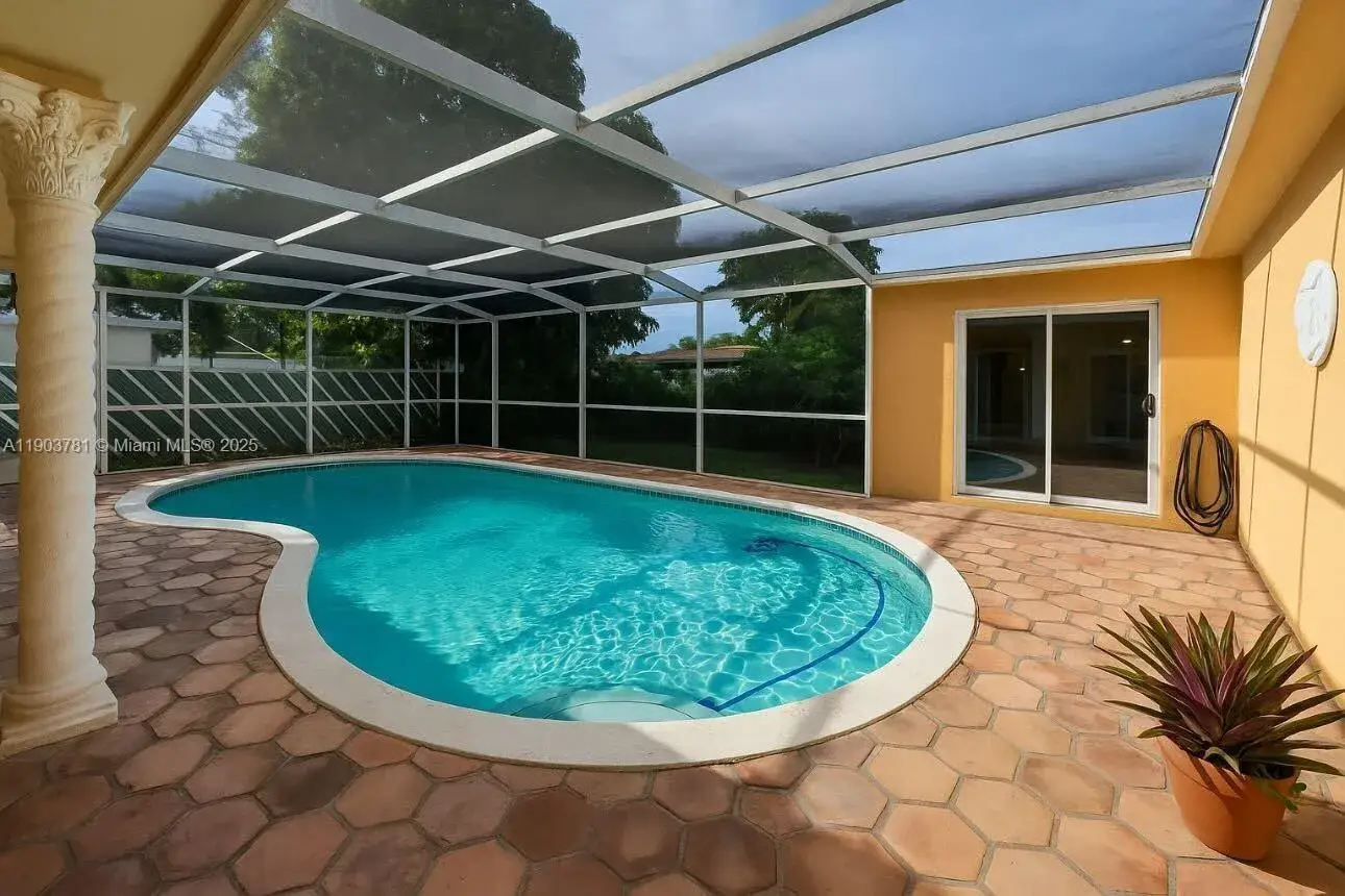 3 bedroom 2 bath Residential for sale at 6391 SW 34th St, Miramar FL 33023
