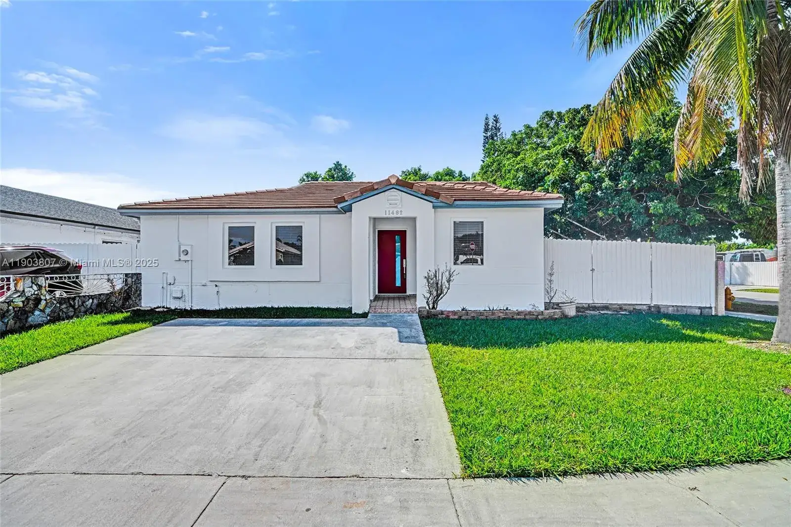 3 bedroom 2 bath Residential for sale at 11482 SW 181st St, Miami FL 33157