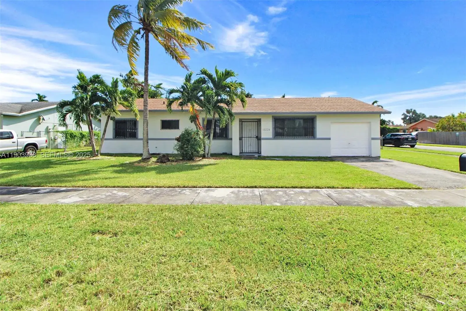 3 bedroom 2 bath Residential for sale at 13224 SW 253rd Ter, Miami FL 33032