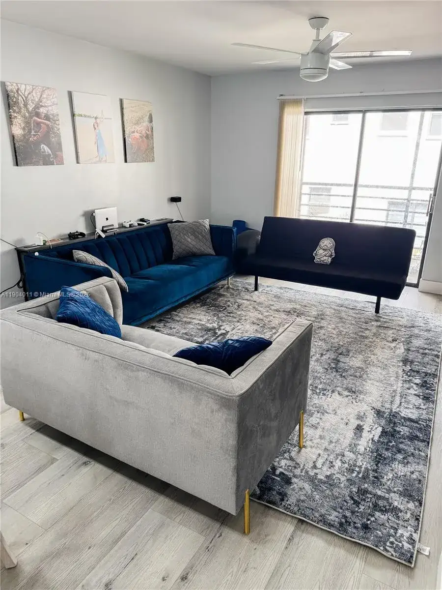 2 bedroom 2 bath Residential for sale at 841 NE 207th Ln # 204, Miami FL 33179