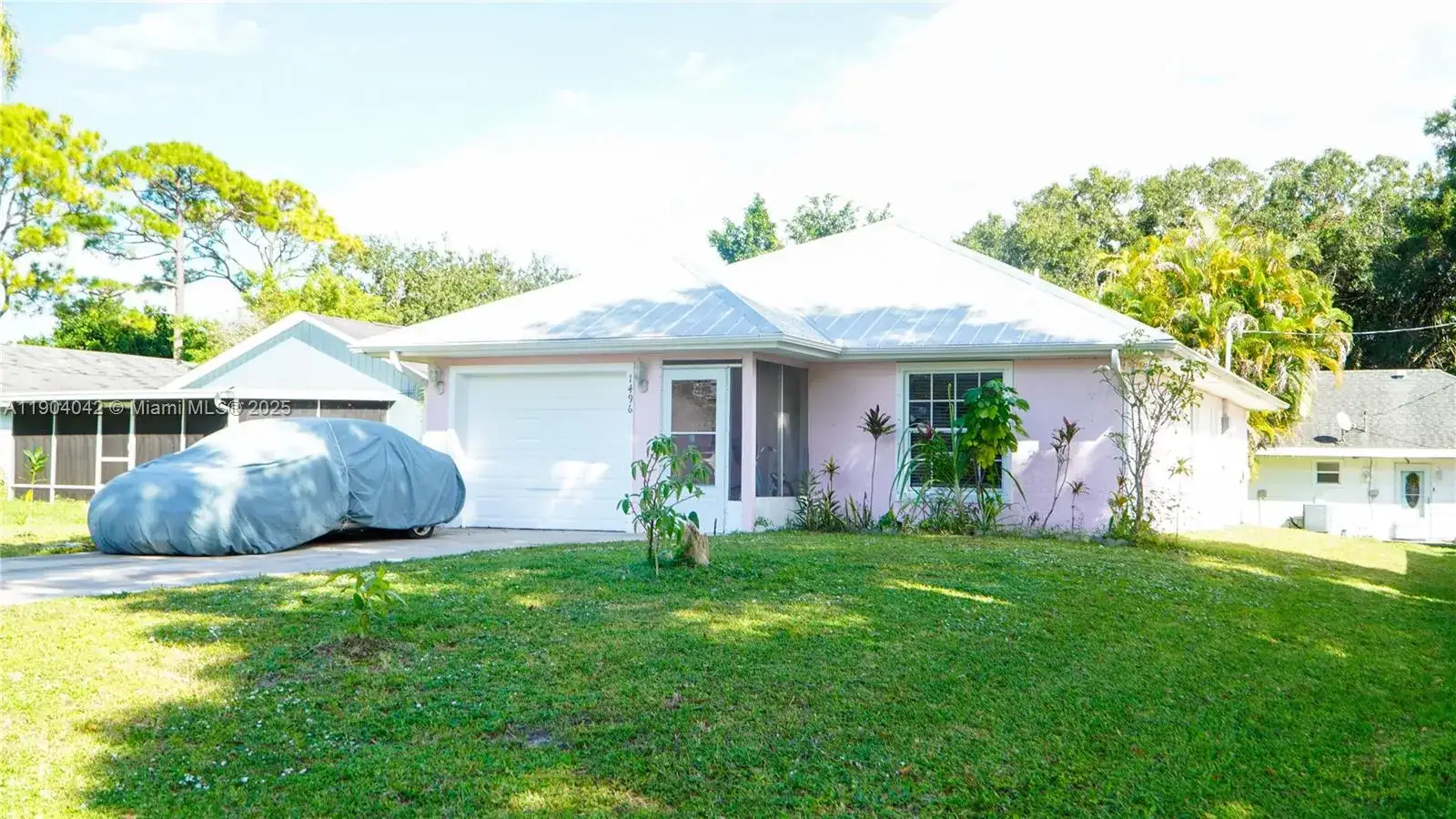 3 bedroom 2 bath Residential for sale at 1496 SW 24th Ave SW, Vero Beach FL 32962