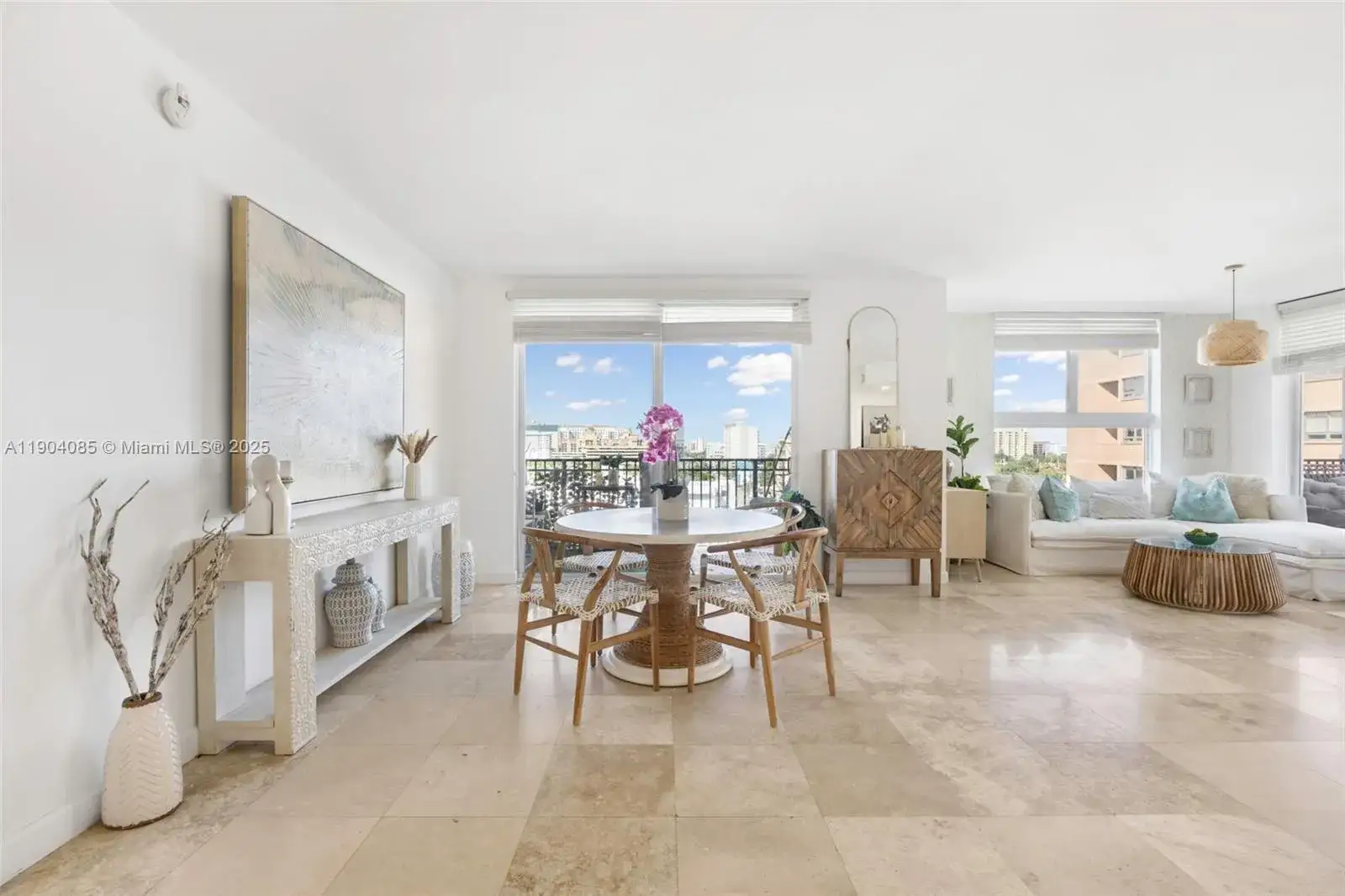 2 bedroom 2 bath Residential for sale at 2650 SW 37th Ave # 801, Miami FL 33133