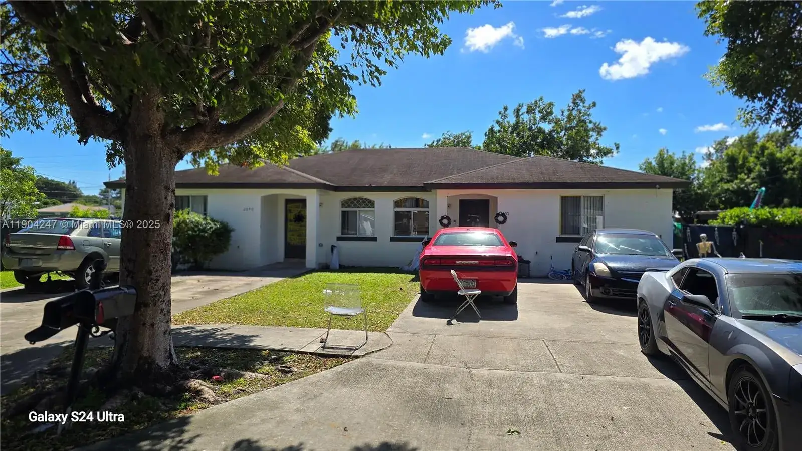 Residential Income for sale at 12040 SW 215th St, Miami FL 33177