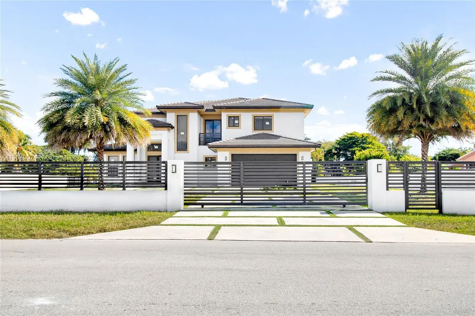 7 bedroom 5 bath Residential Lease for rent at 12890 NW 2nd St, Miami FL 33182