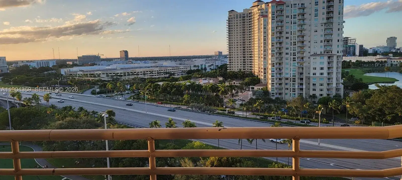 2 bedroom 2 bath Residential for sale at 3300 NE 191st St # 1403, Aventura FL 33180