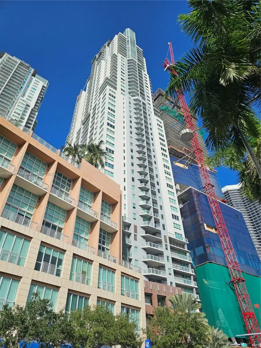 2 bedroom 2 bath Residential for sale at 244 Biscayne Blvd # 908, Miami FL 33132
