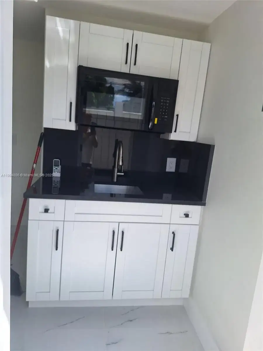 1 bath Residential Lease for rent at 26XX Riviera Dr, Miramar FL 33023