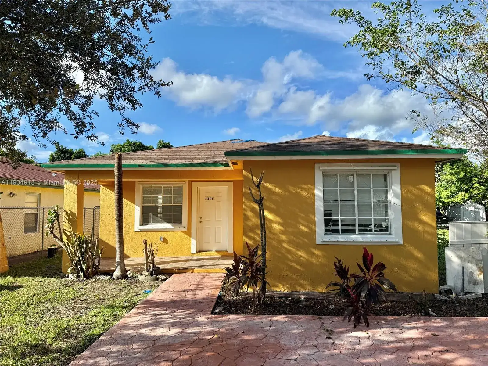 4 bedroom 2 bath Residential Lease for rent at 1325 NW 75th Ter, Miami FL 33147