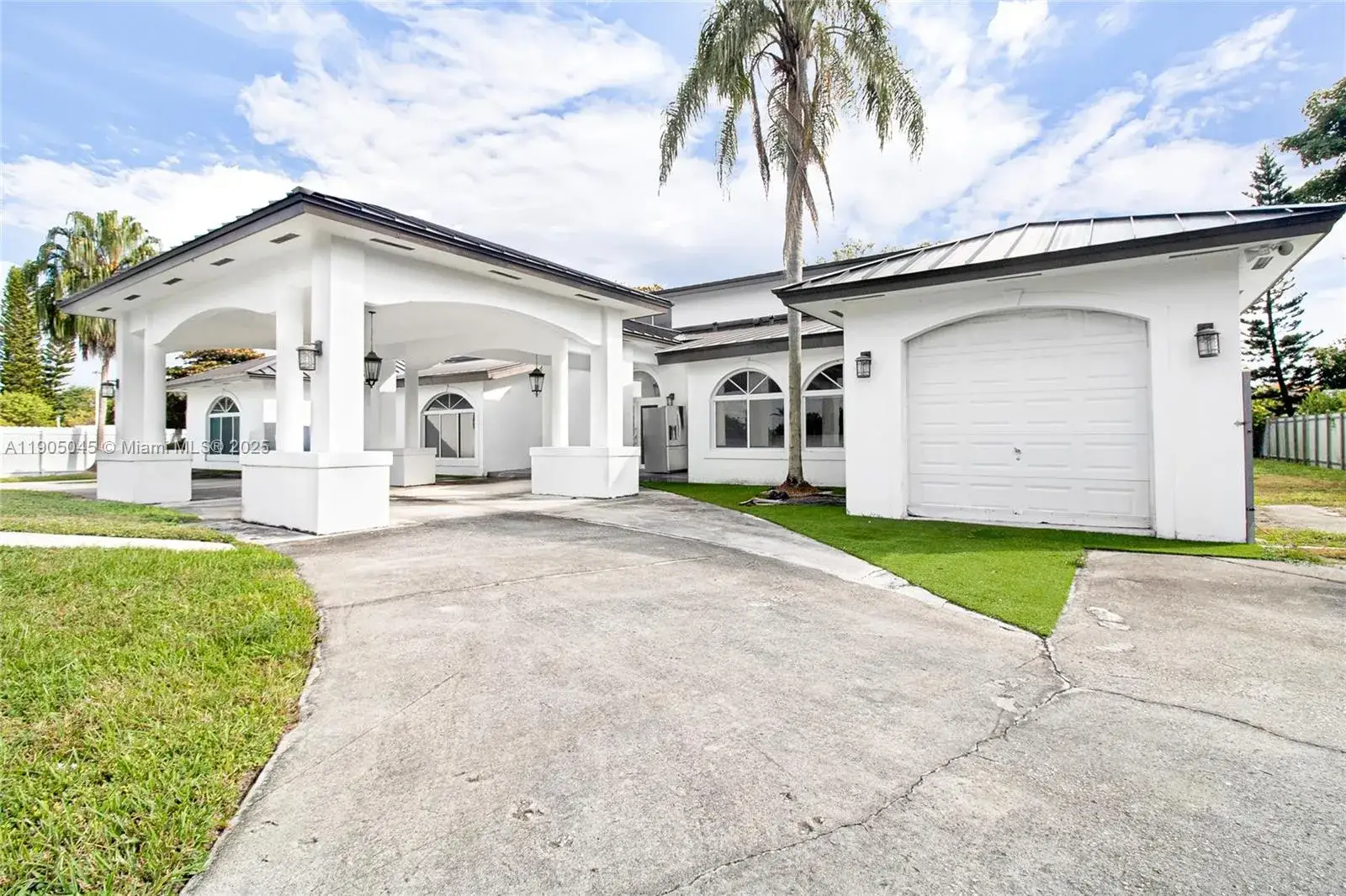 4 bedroom 2 bath Residential Lease for rent at 425 SW 129th Ave # 0, Miami FL 33184