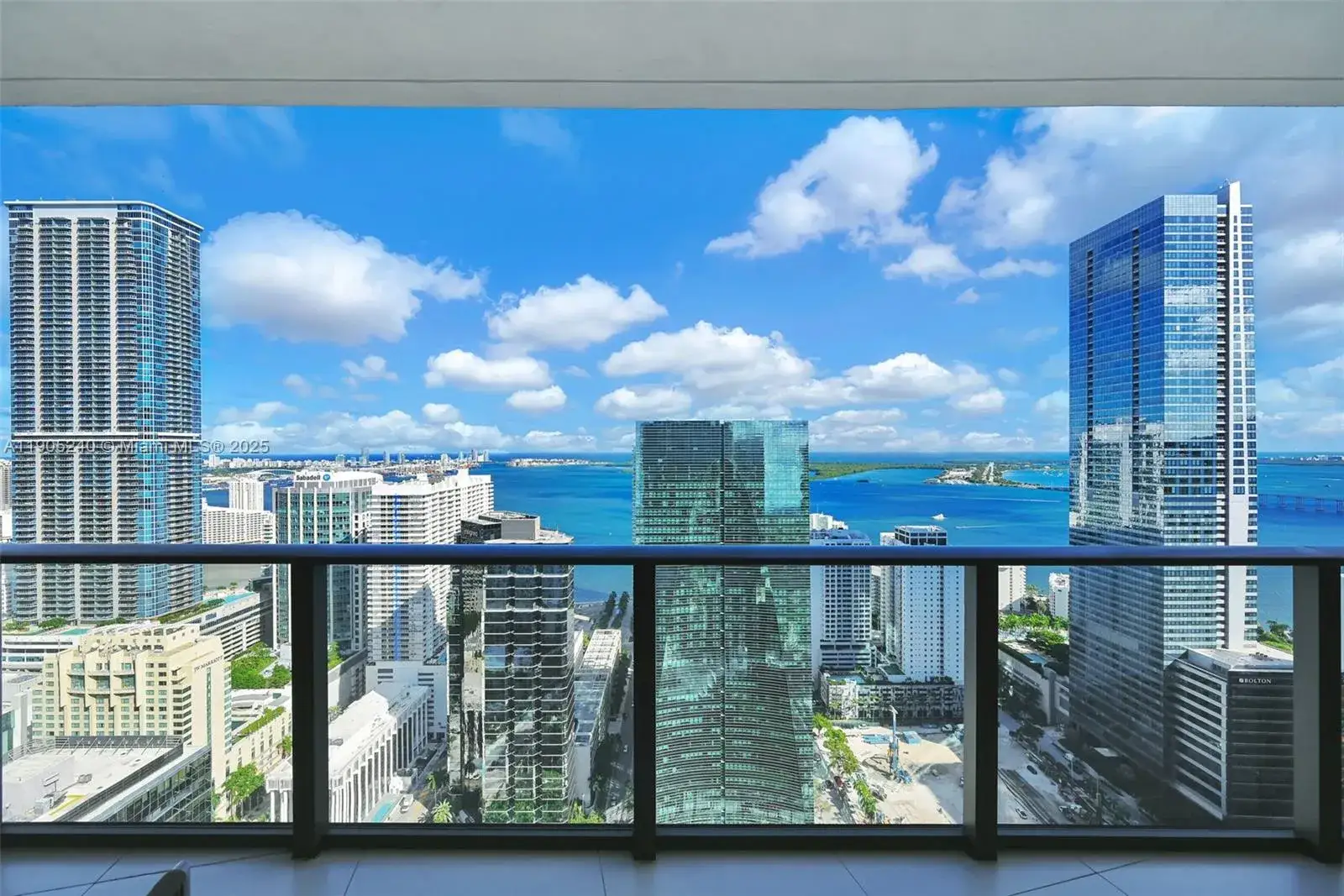 2 bedroom 2 bath Residential Lease for rent at 1300 S Miami Ave # 4302, Miami FL 33130