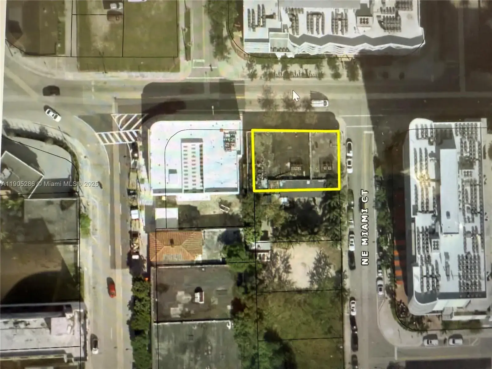 Commercial Land for sale at 30 NE 14 St, Miami FL 33132