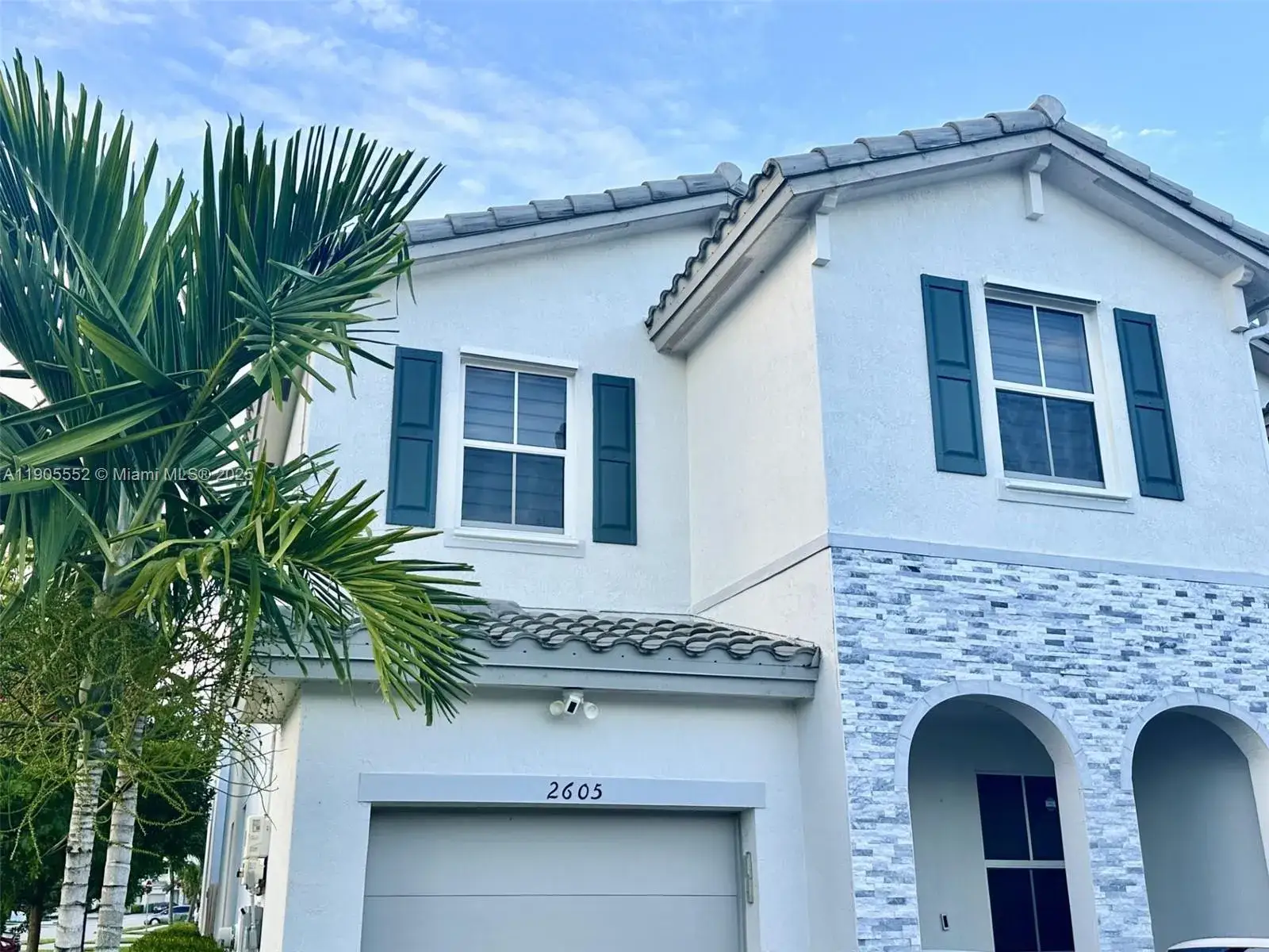 3 bedroom 2 bath Residential Lease for rent at 2605 SE 11th Ct # 2605, Homestead FL 33035