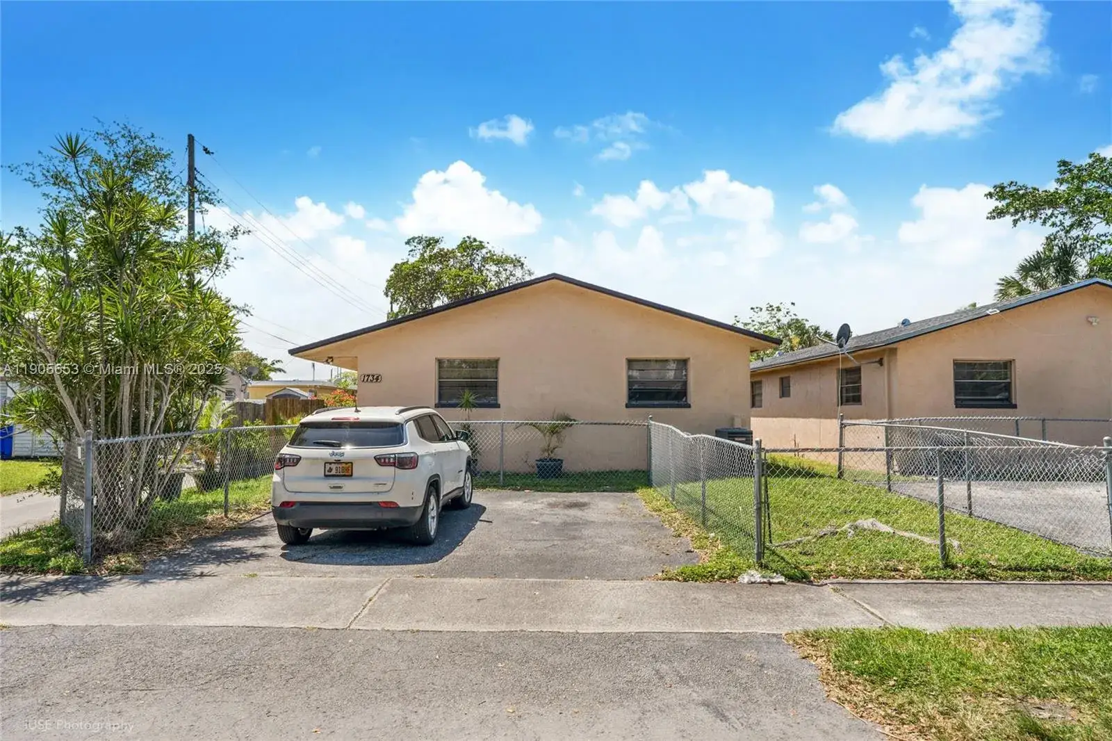 Residential Income for sale at 1734 N 16th Ct, Hollywood FL 33020