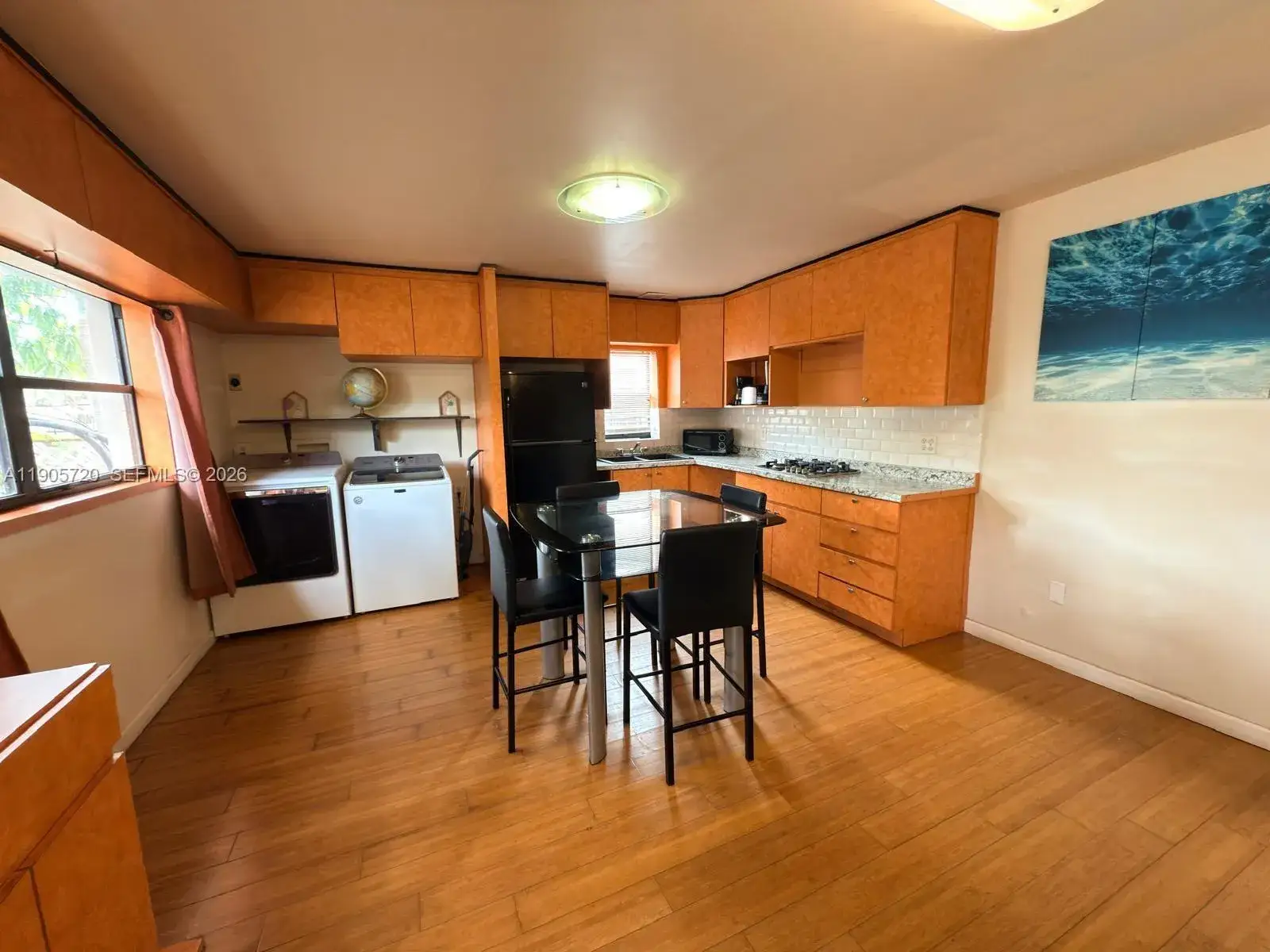 1 bedroom 1 bath Residential Lease for rent at 11460 NW 37th St # 11460, Sunrise FL 33323