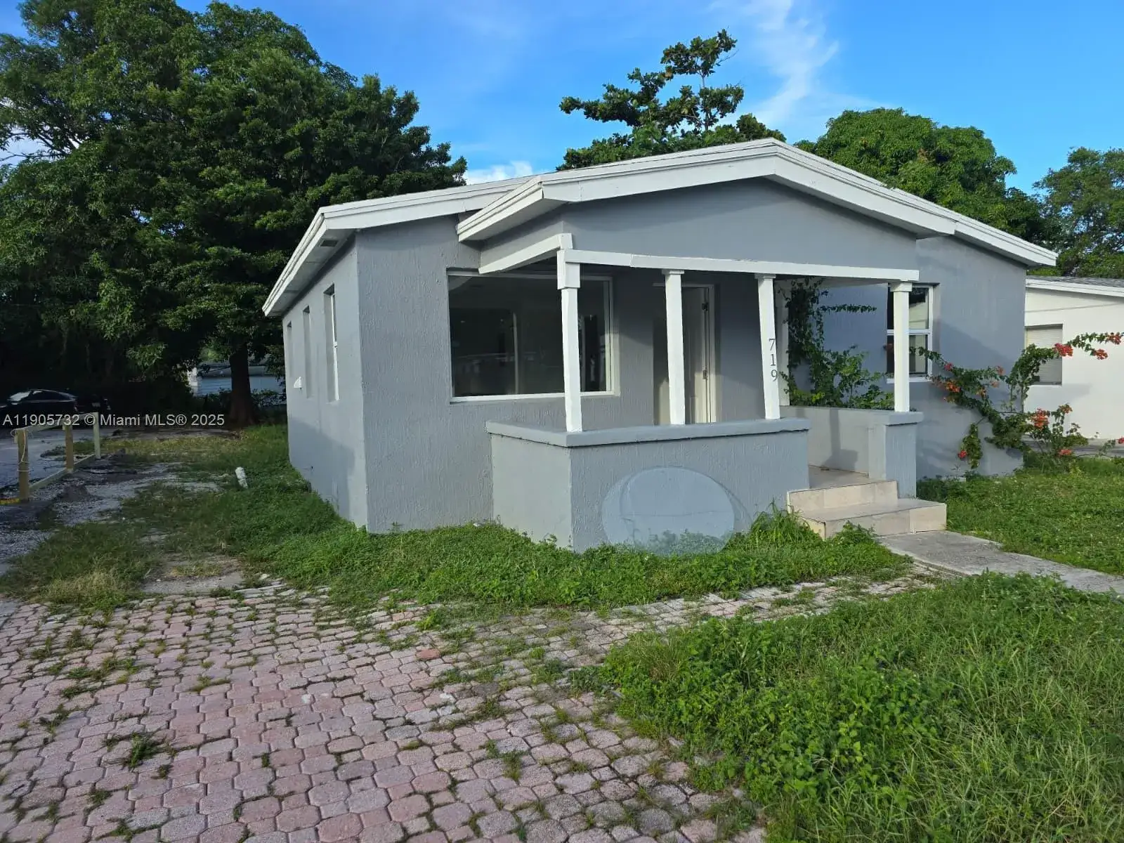 2 bedroom 1 bath Residential for sale at 719 21st St, West Palm Beach FL 33407
