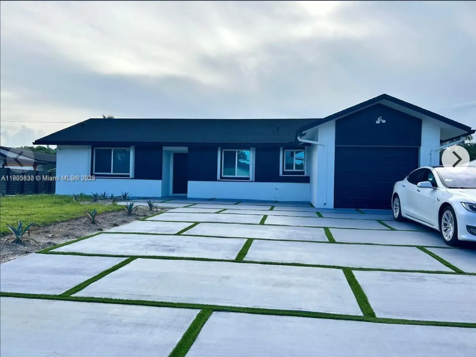 5 bedroom 4 bath Residential Lease for rent at 4521 SW 55th Ave, Davie FL 33314