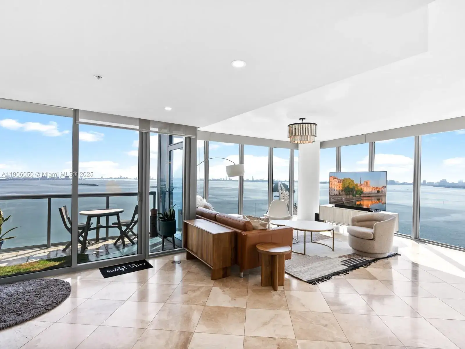 2 bedroom 3 bath Residential for sale at 601 NE 36th St # 2312, Miami FL 33137