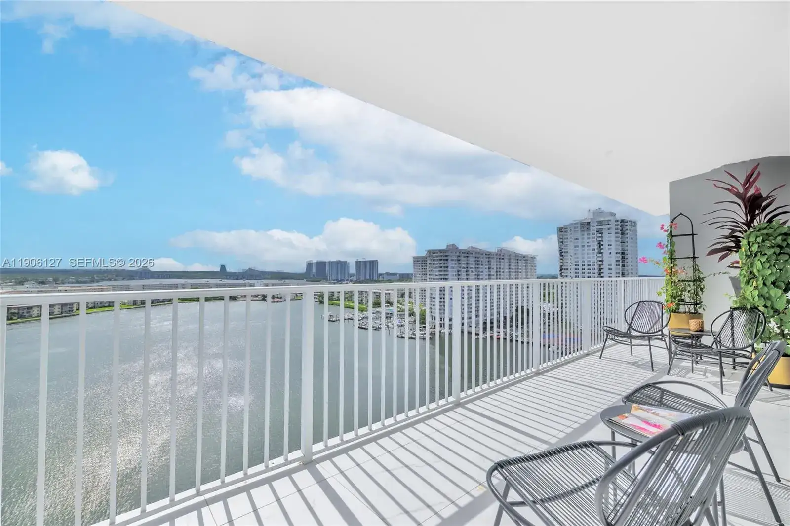 2 bedroom 2 bath Residential for sale at 2801 NE 183rd St # 1516W, Aventura FL 33160
