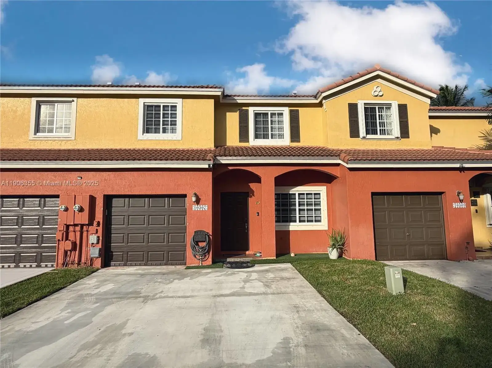 3 bedroom 2 bath Residential for sale at 10307 SW 20th St, Miramar FL 33025