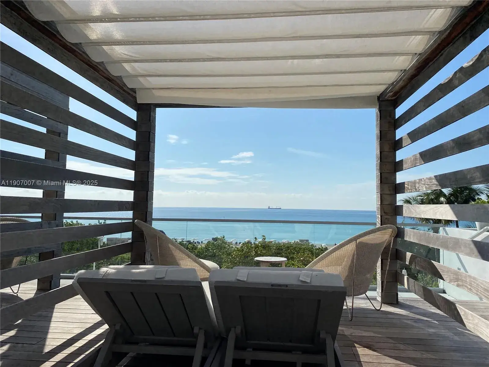 2 bedroom 1 bath Residential Lease for rent at 2301 COLLINS AV # 737, Miami Beach FL 33139