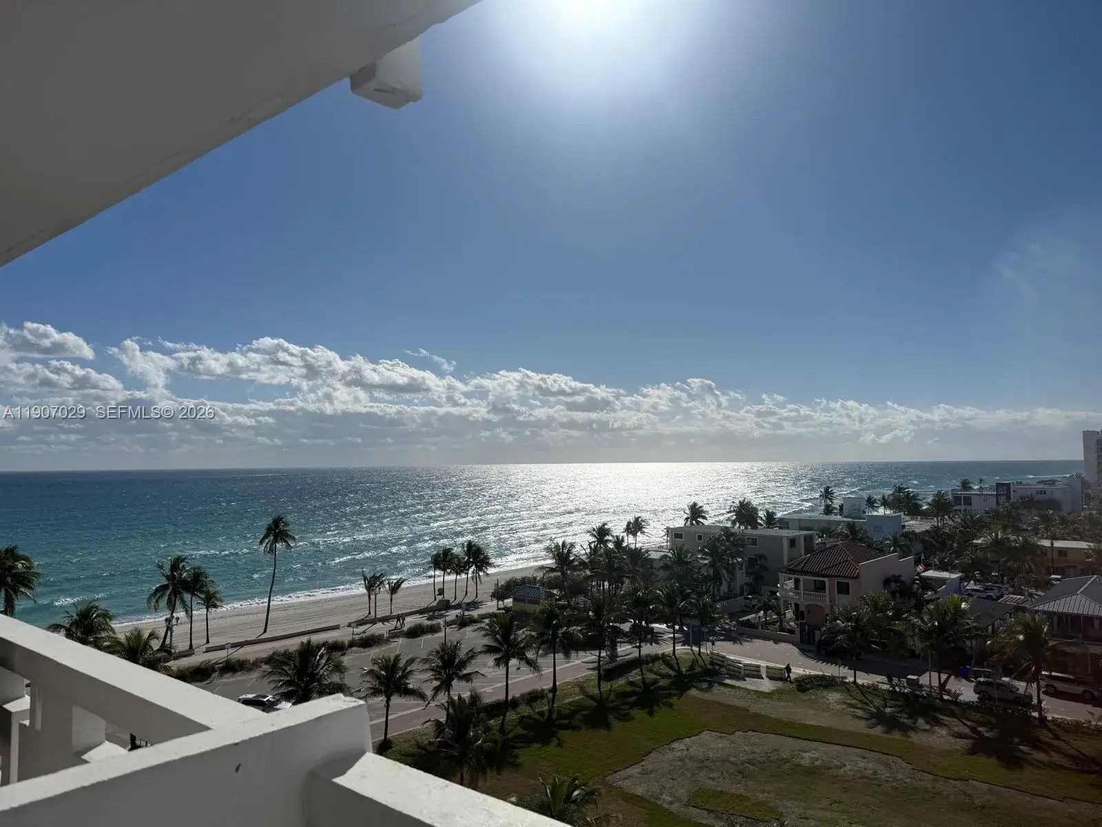 1 bedroom 1 bath Residential Lease for rent at 3111 N Ocean Dr # 811, Hollywood FL 33019