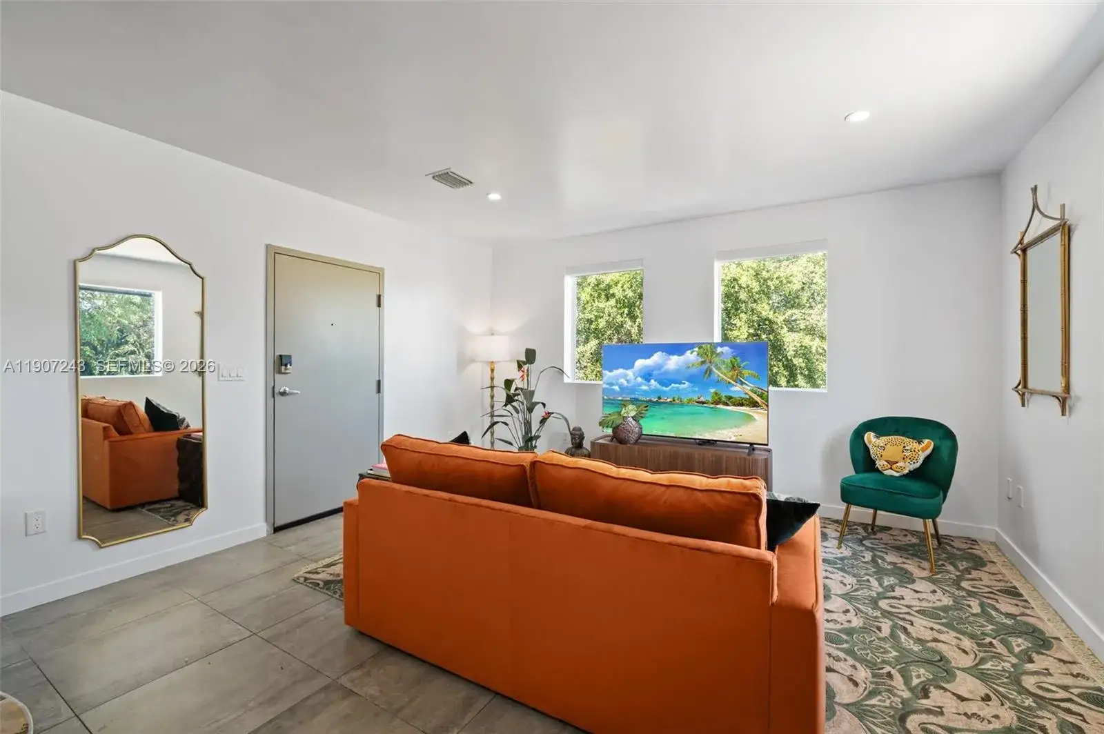 1 bedroom 1 bath Residential Lease for rent at 165 NW 39th St # 7, Miami FL 33127