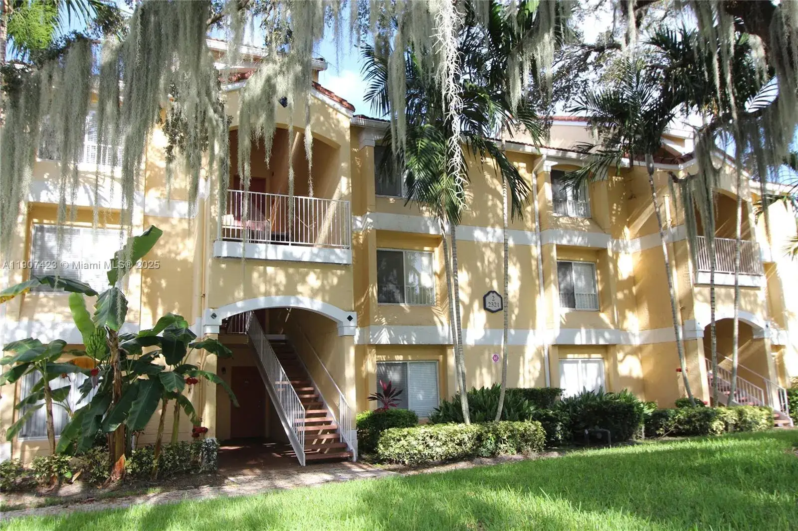 1 bedroom 1 bath Residential Lease for rent at 2321 NW 33rd St # 213, Oakland Park FL 33309