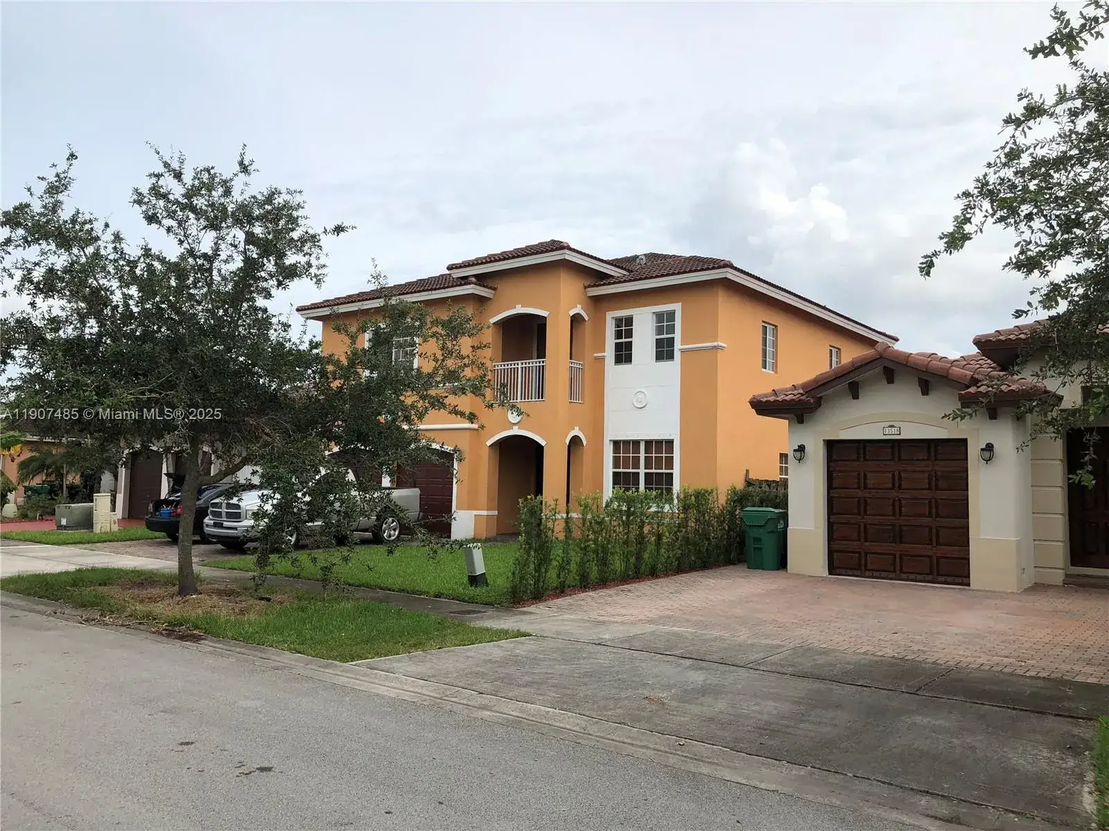 5 bedroom 4 bath Residential for sale at 13426 SW 177th Ter, Miami FL 33177
