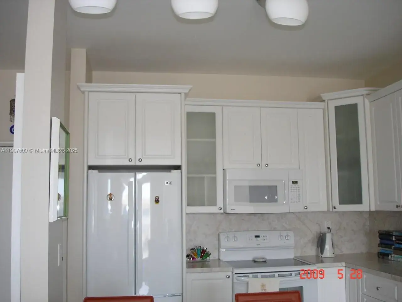 1 bedroom 1 bath Residential for sale at 18061 Biscayne Blvd, Aventura FL 33160