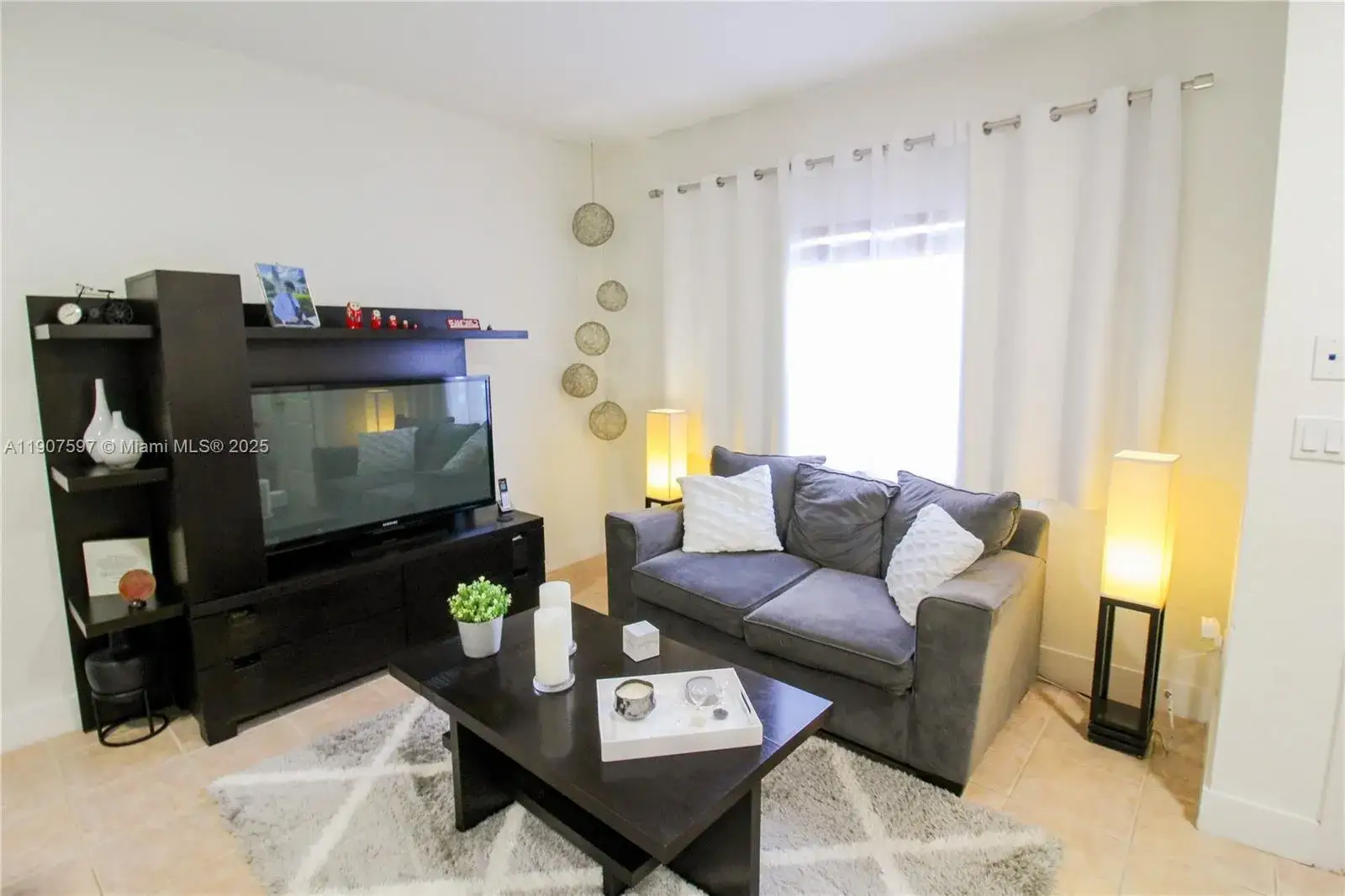 3 bedroom 2 bath Residential for sale at 5791 NW 116th Ave # 103, Doral FL 33178
