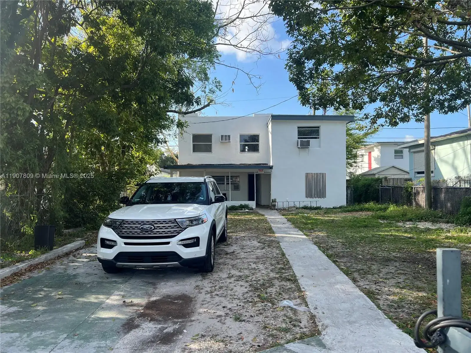 4 bedroom 1 bath Residential Lease for rent at 1832 NW 46th St # 1, Miami FL 33142