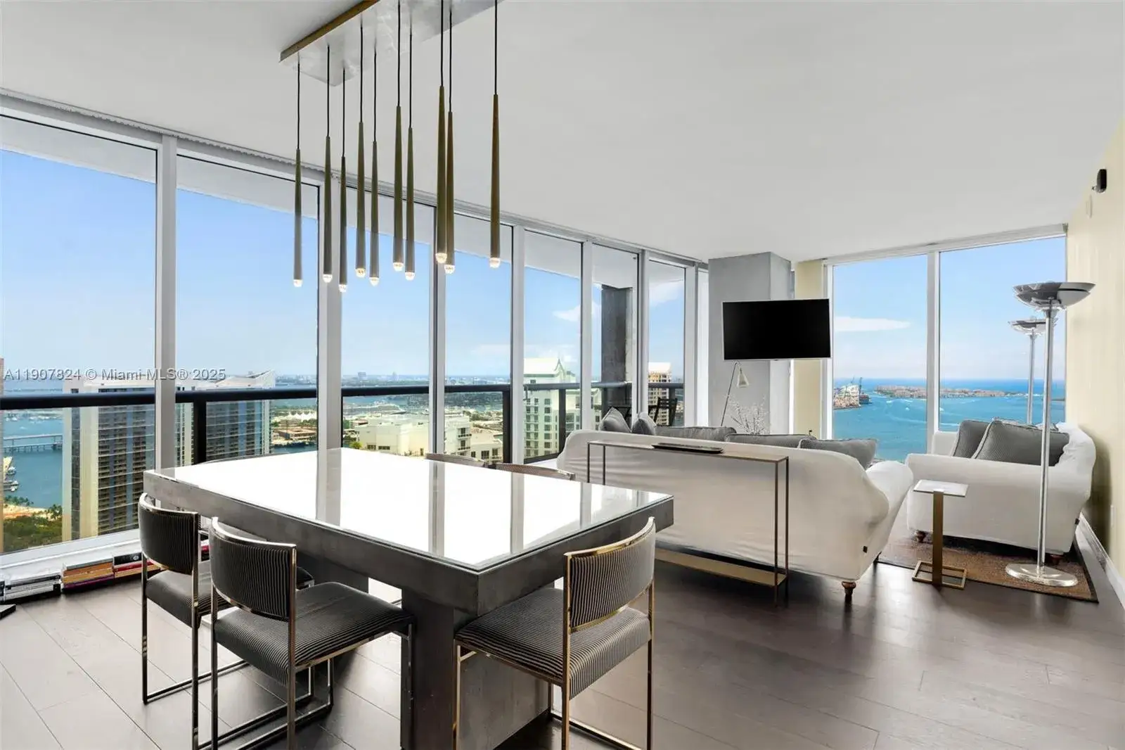 2 bedroom 2 bath Residential for sale at 495 Brickell Ave # 4502, Miami FL 33131