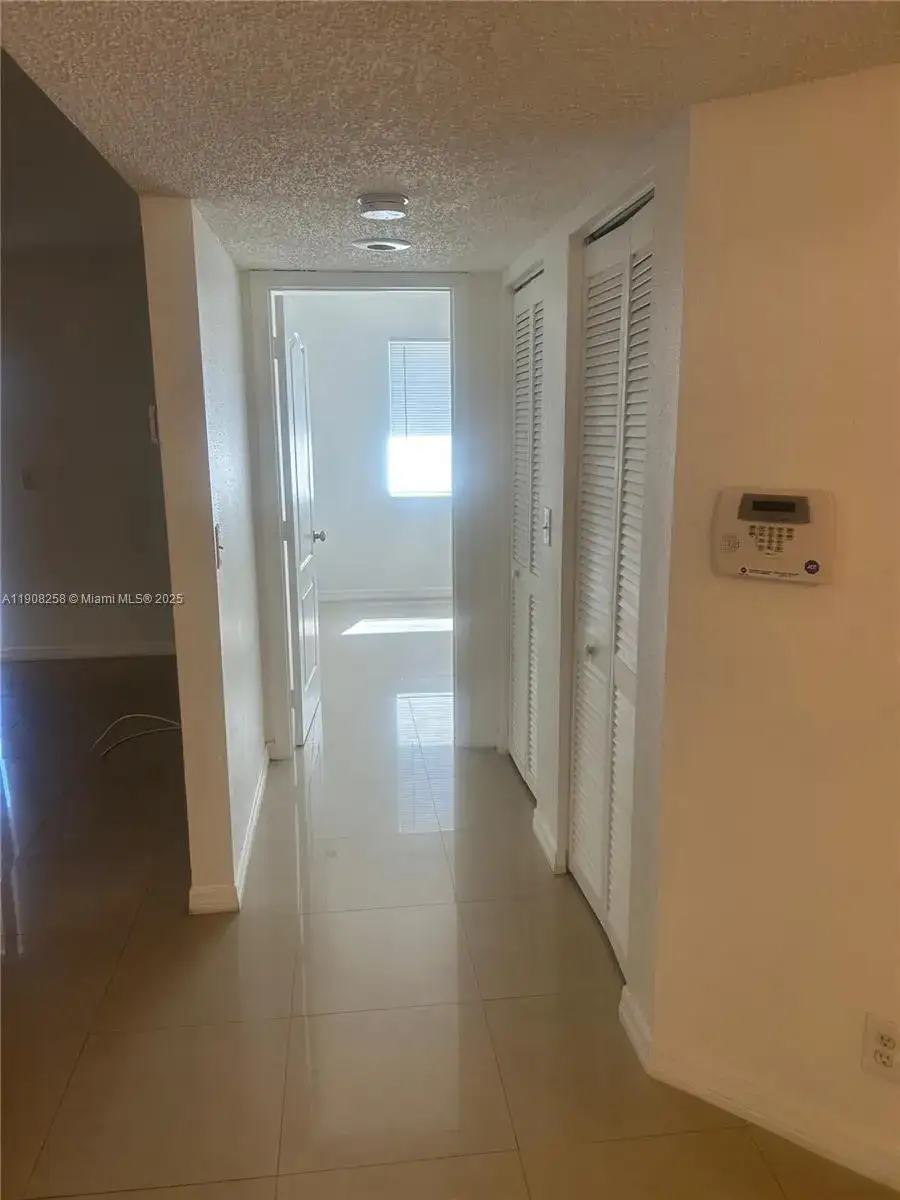 2 bedroom 2 bath Residential Lease for rent at 3995 W Mcnab Rd # B310, Pompano Beach FL 33069