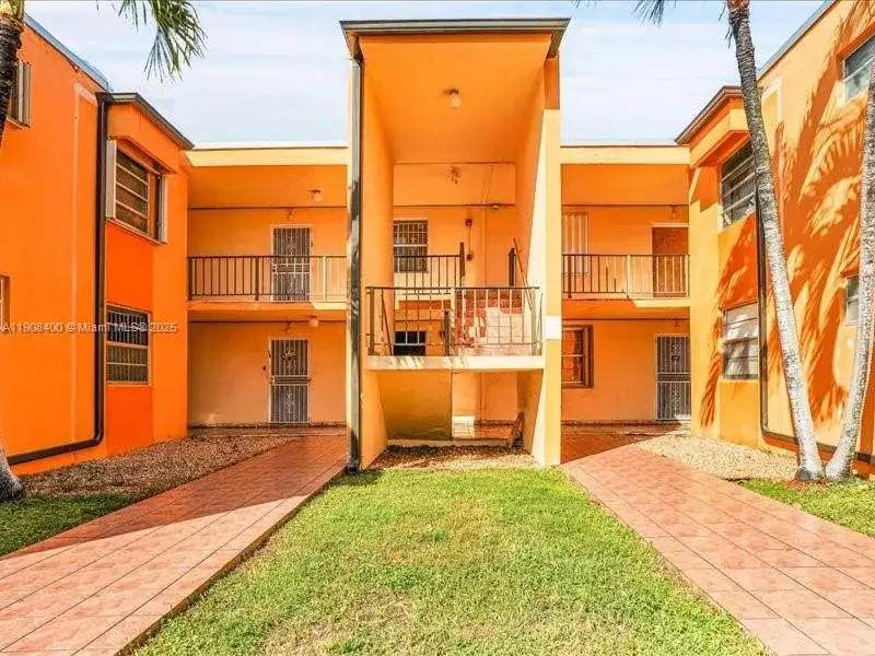 2 bedroom 1 bath Residential for sale at 8990 SW 24th St # 33, Miami FL 33165