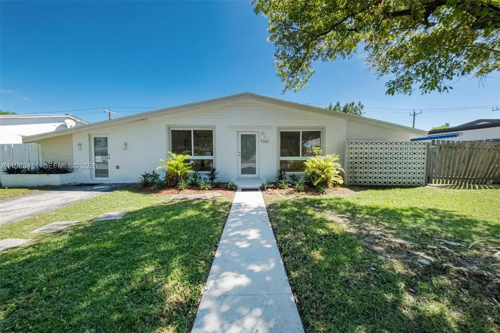 5 bedroom 2 bath Residential for sale at 9380 Caribbean Blvd, Cutler Bay FL 33189