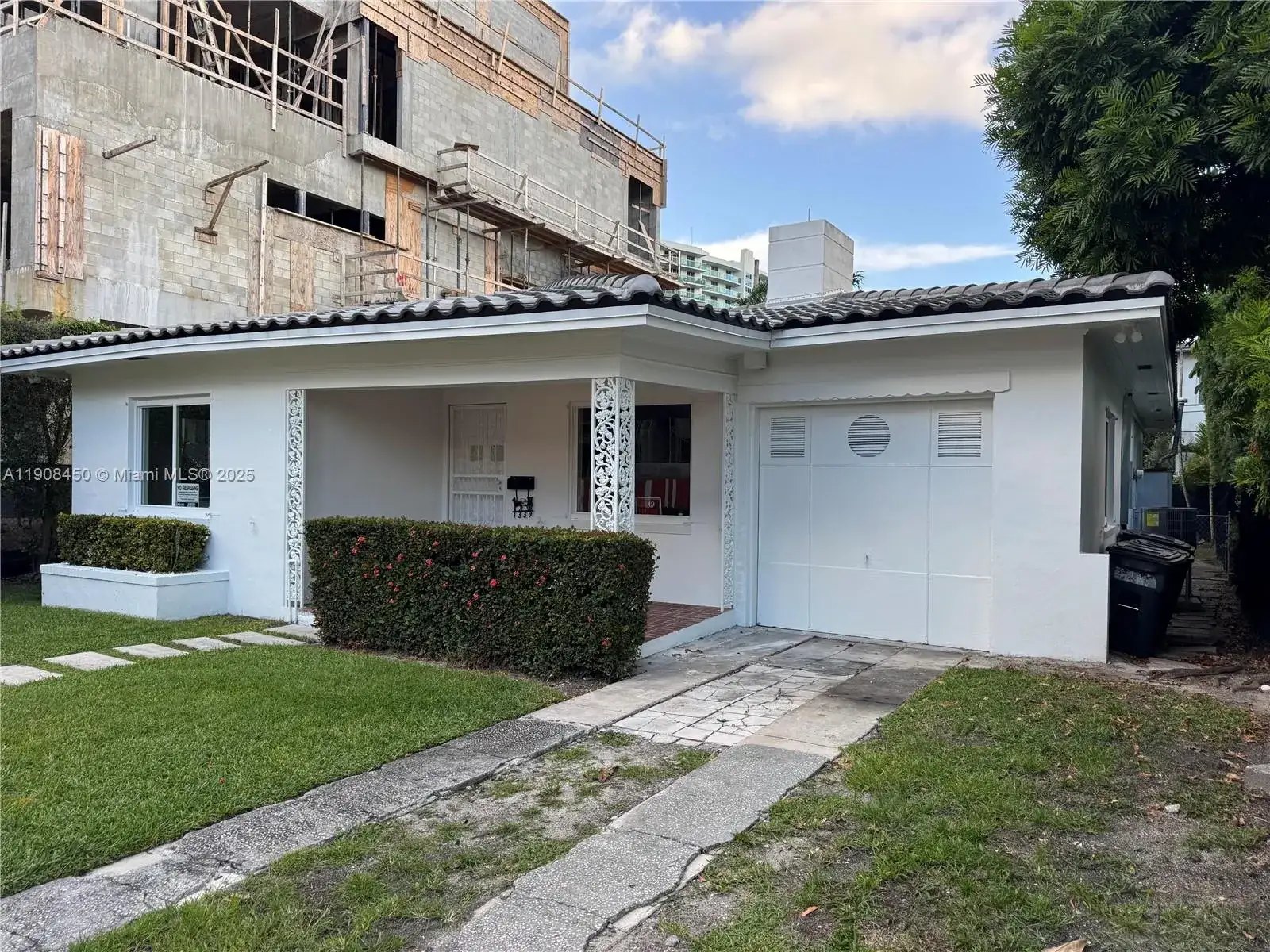 3 bedroom 2 bath Residential Lease for rent at 1339 Flamingo Way, Miami Beach FL 33139