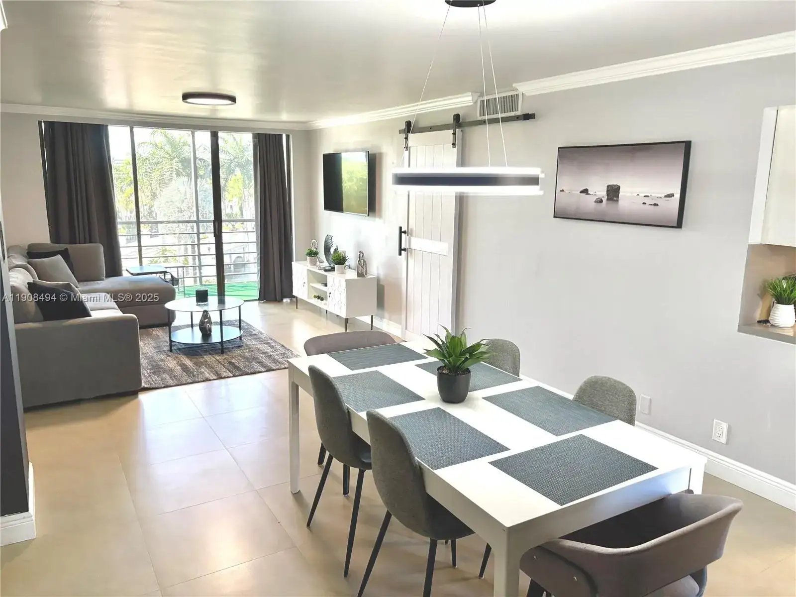 2 bedroom 2 bath Residential for sale at 20500 W Country Club Dr # 501, Aventura FL 33180