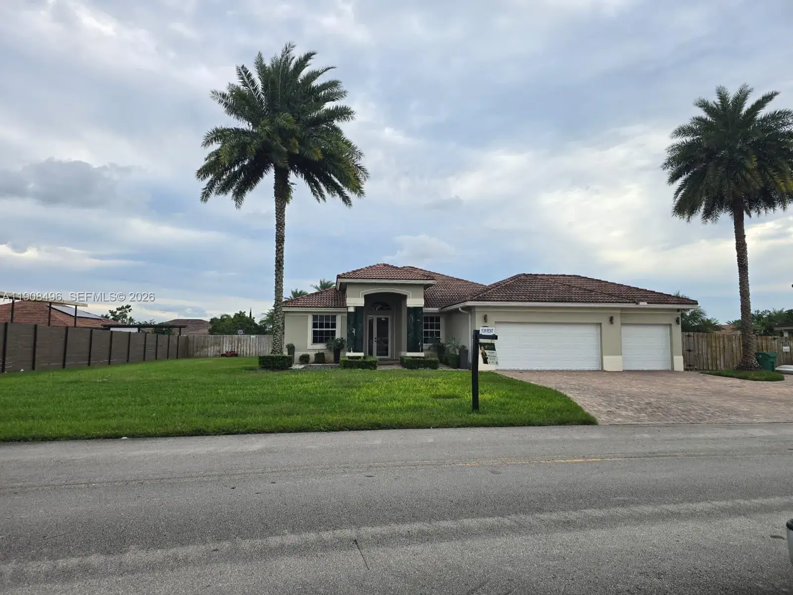 3 bedroom 2 bath Residential for sale at 12944 SW 222nd St, Miami FL 33170
