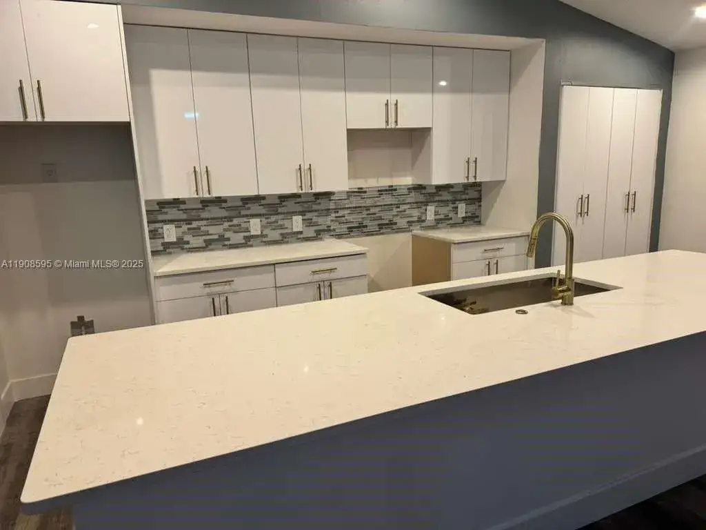 4 bedroom 3 bath Residential for sale at 482 NW Marion Ave, Port St. Lucie FL 34983