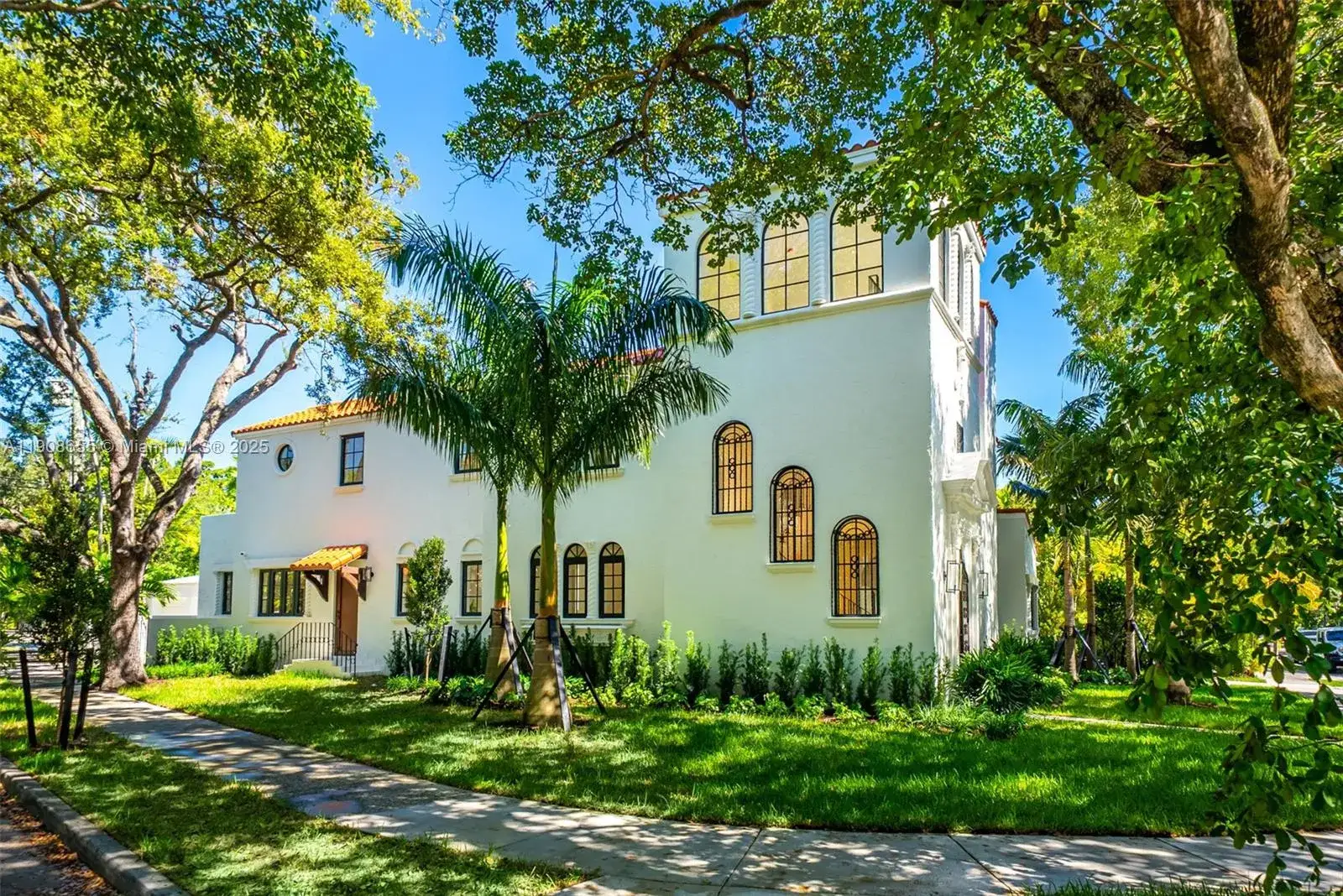 7 bedroom 6 bath Residential for sale at 601 NE 56th St, Miami FL 33137