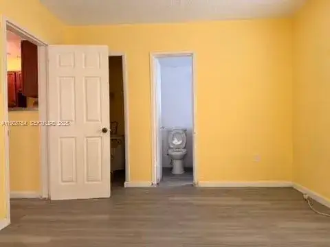 1 bedroom 1 bath Residential Lease for rent at 3615 Thomas Ave # 3, Miami FL 33133