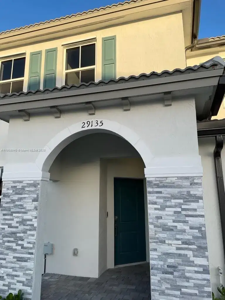 3 bedroom 2 bath Residential for sale at 29135 SW 162nd Ct, Miami FL 33033