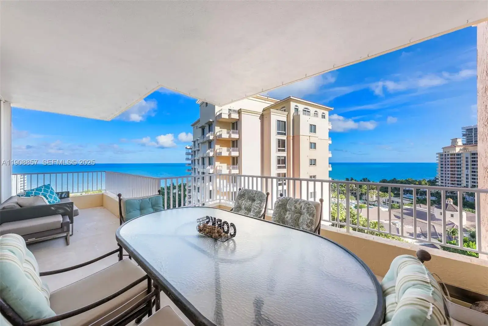 4 bedroom 4 bath Residential Lease for rent at 781 Crandon Blvd # 1406, Key Biscayne FL 33149