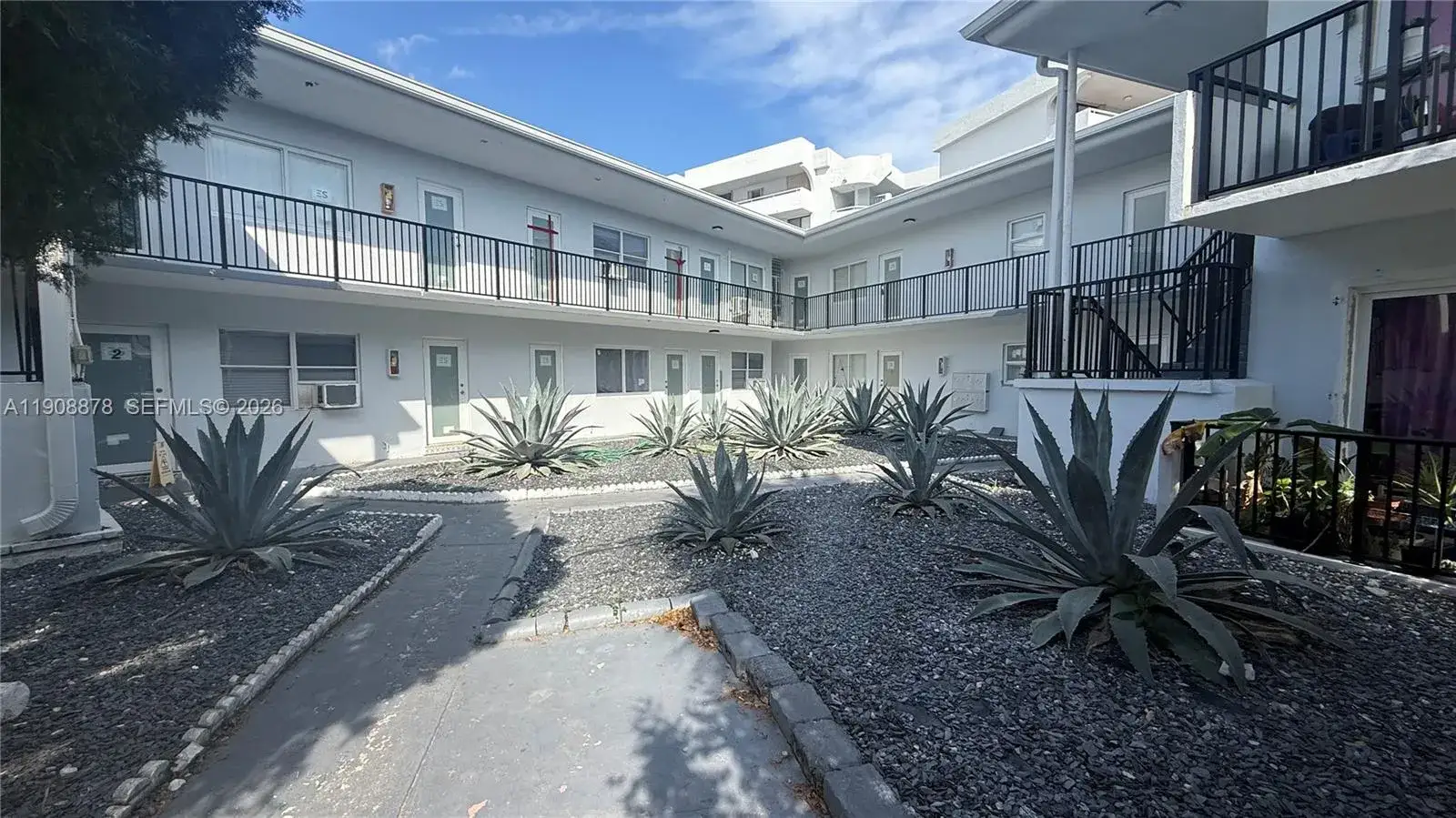 1 bedroom 1 bath Residential Lease for rent at 7271 Gary Ave # 3, Miami Beach FL 33141