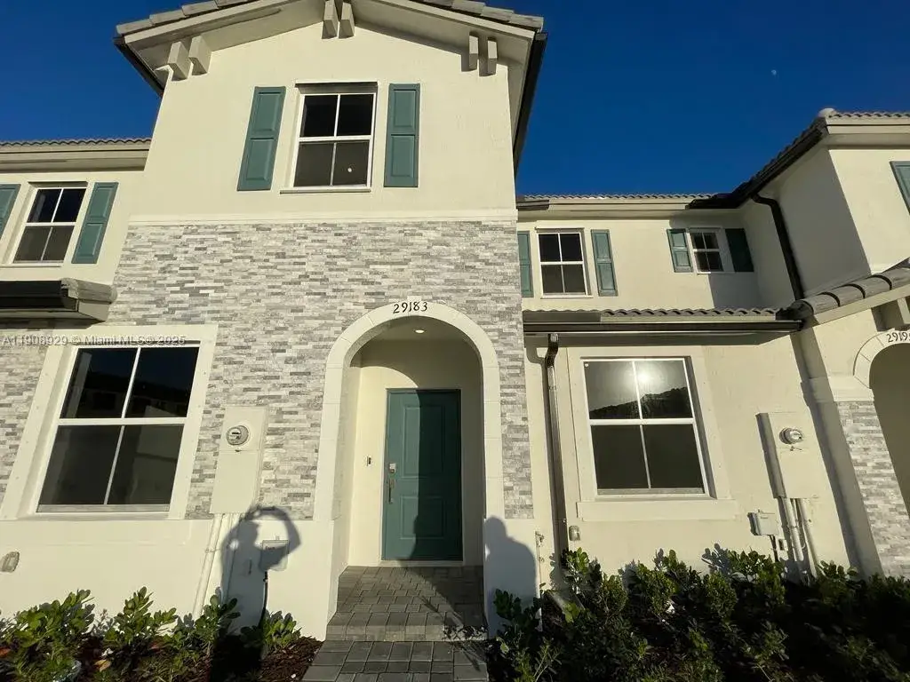 3 bedroom 2 bath Residential for sale at 29183 SW 162nd Ct, Miami FL 33033